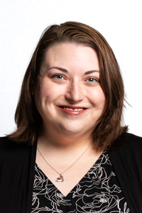 Anne Roggensack&squot;s Headshot
