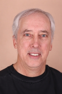 Headshot for Gregor Schoenberg