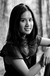 Headshot for Jennifer Dueck