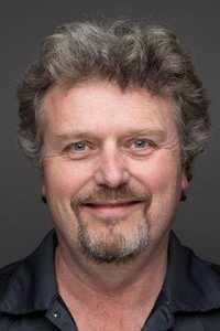 Headshot for Bob Cooper