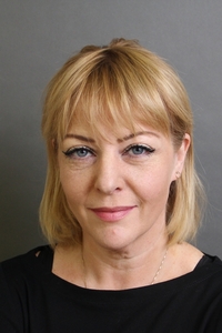 Rebecca Heidt&squot;s Headshot
