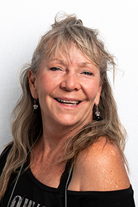 Headshot for Caroline Richards