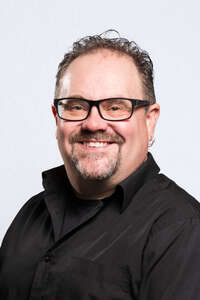 Headshot for Jeremy Jones