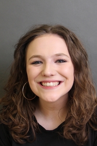 Haylee Thompson&squot;s Headshot
