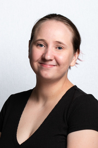 Danelle White&squot;s Headshot