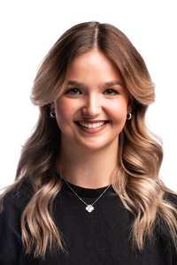 Headshot for Julia Bleichert