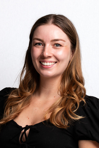 Alex Hiatt&squot;s Headshot