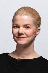 Joanna Murphy&squot;s Headshot