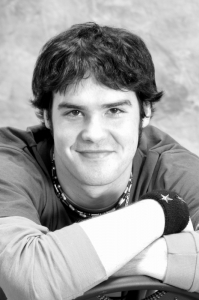 Headshot for Lindsay Robertson